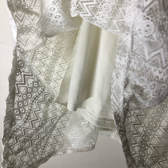 DONATED No Boundaries white lace open back sun dress - Picture 4 of 6